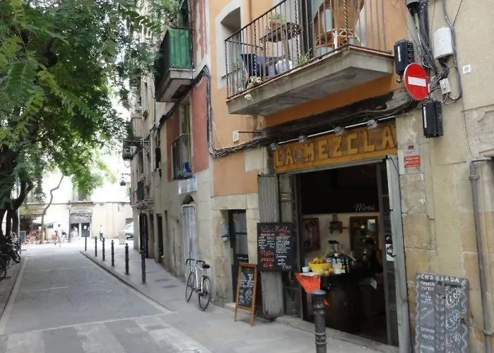 Apartment El Born - Spacious 2 Bedrooms Barcelona